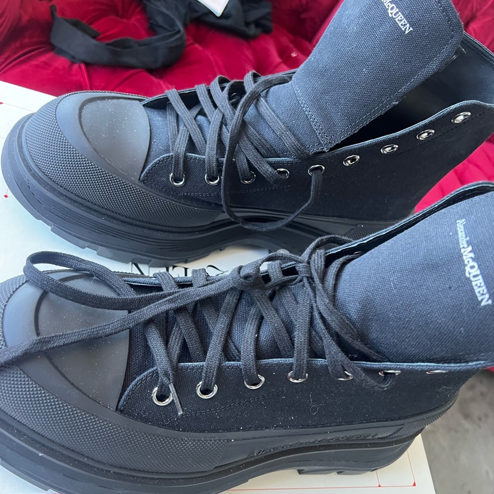 Alexander McQueen Boots Men
